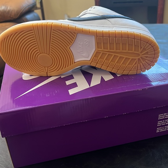 Nike Sb dunk low white gum - Picture 7 of 7